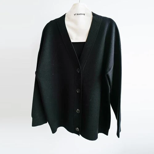 Svart ull cardigan tröja dam