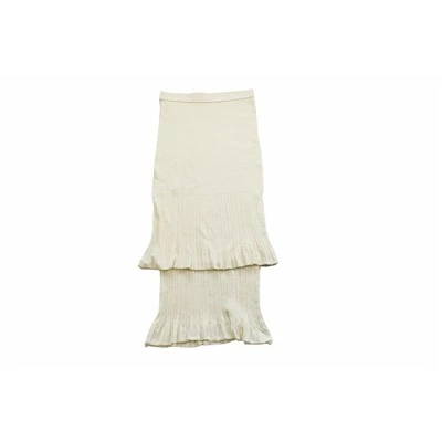 Gula stickade shorts
